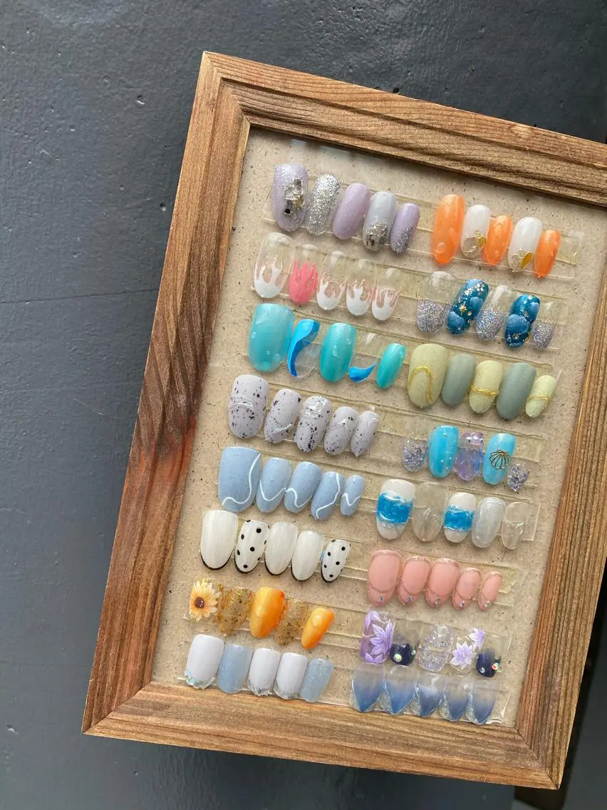 ネイル フットネイル IROHA Nail 矢掛萌子のネイルデザイン