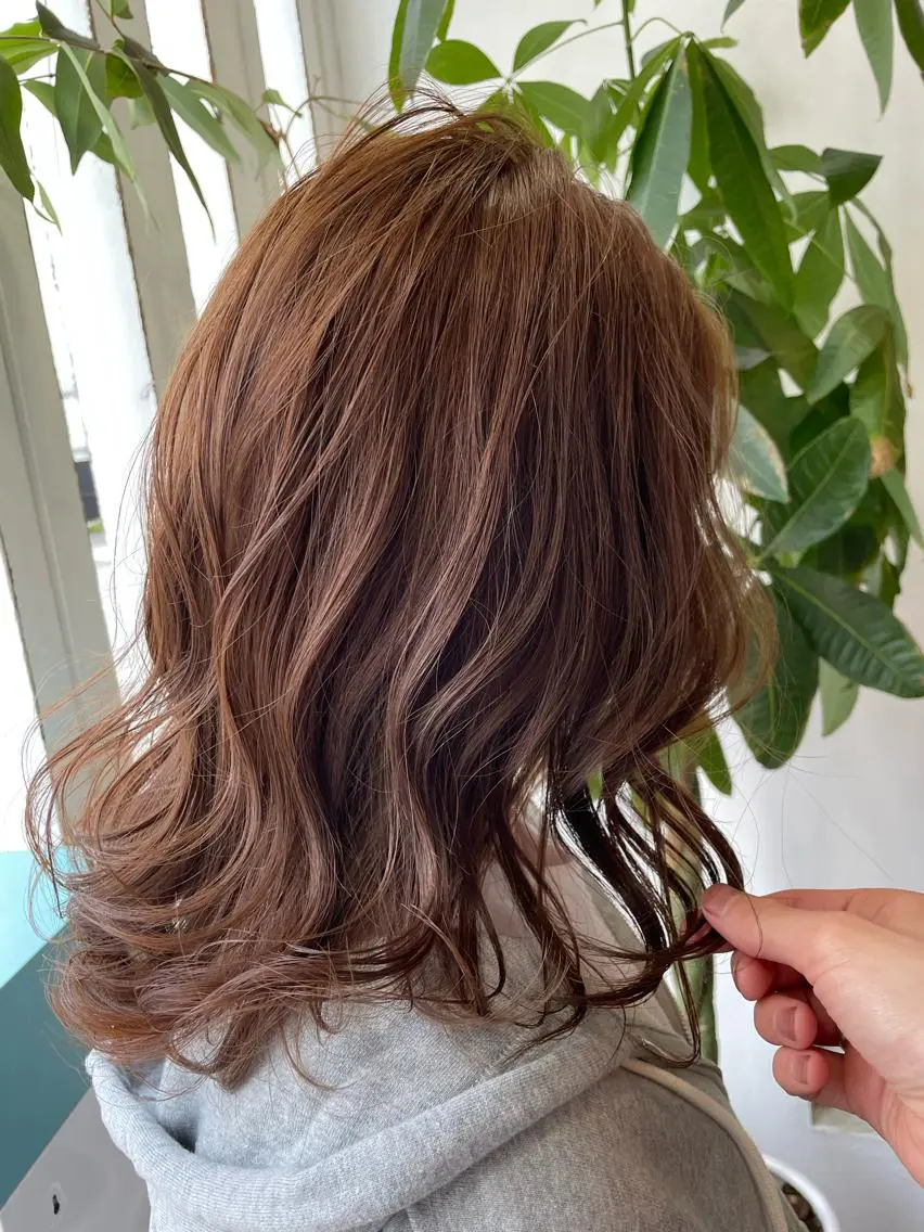 ミディアム カラー 【店長】インナー指名 No.1戸塚優思のヘアスタイル