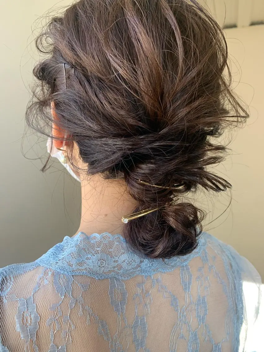 セミロング カラー ヘアアレンジ 本間 結衣のヘアスタイル