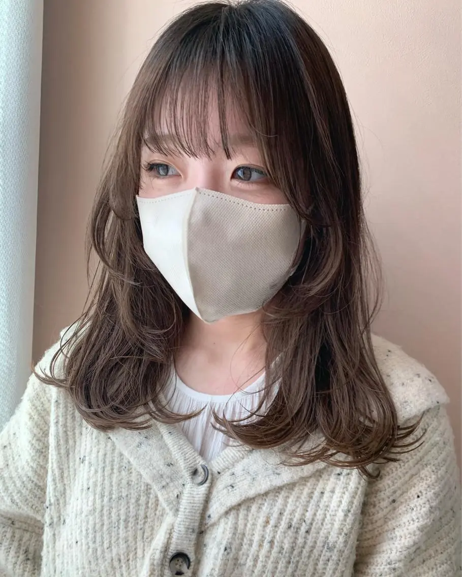 セミロング カラー レイヤーカット カット トリートメント hubhair レイヤー/透明感のヘアスタイル