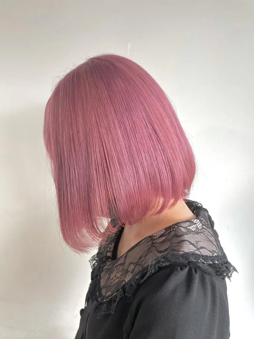 ショート カラー ブリーチ ピンクカラー ✅ケアブリーチ✅ トヨオカ ノブヒデのヘアスタイル