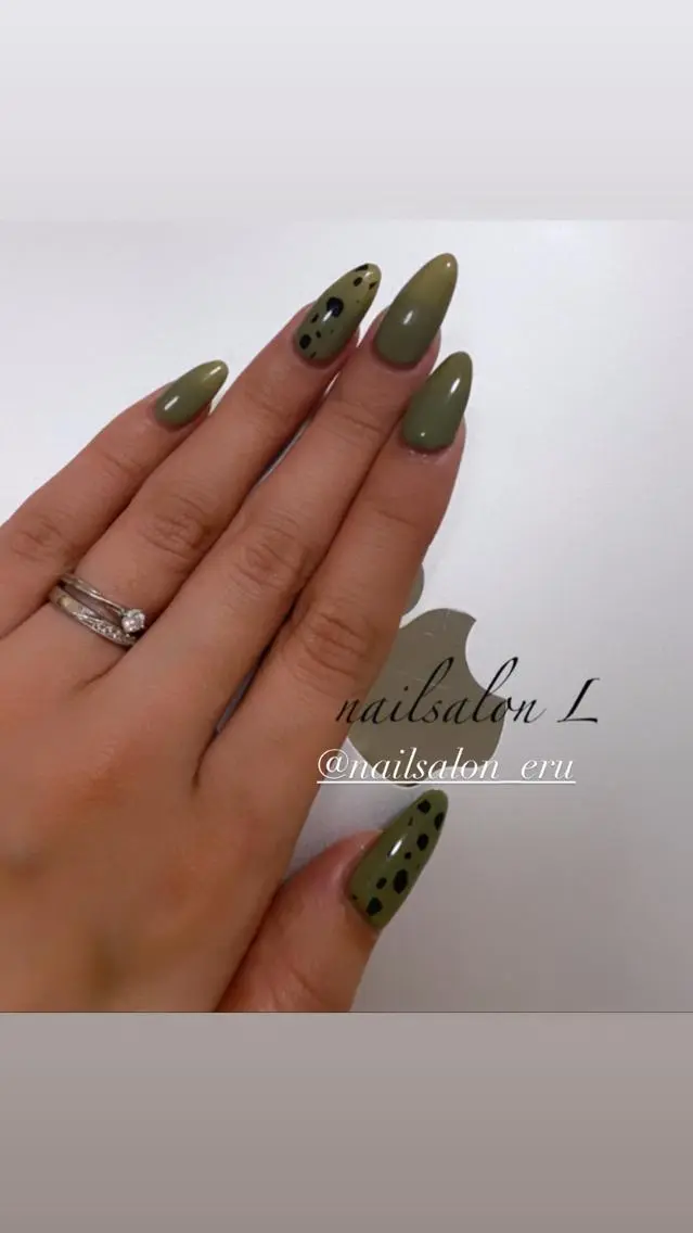 ネイル アートネイル 長さ出し ワンカラーネイル NAILSALON Ｌのネイルデザイン