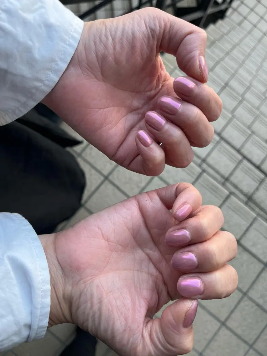 ネイル ミラーネイル ワンカラーネイル CHERILY SAKURAのネイルデザイン