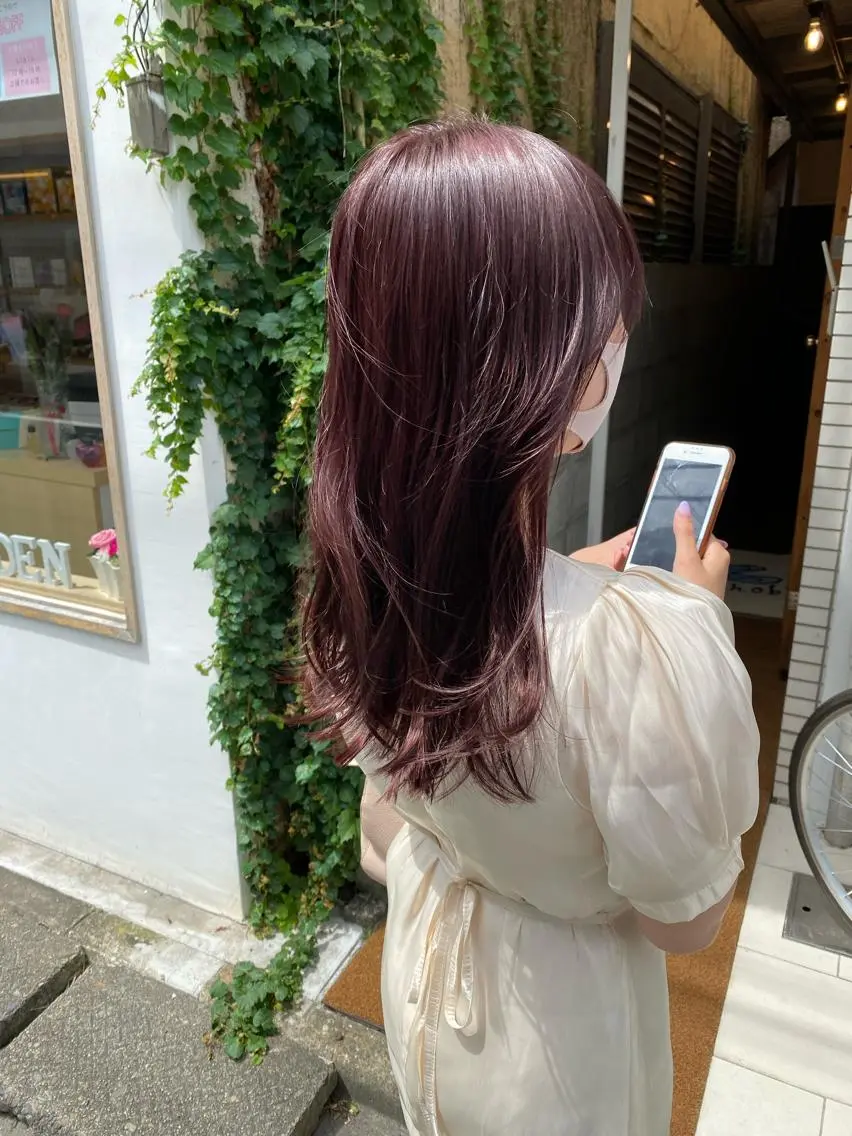 セミロング カラー ブラウンカラー ピンクカラー ピンクブラウン 吉田 光佑のヘアスタイル