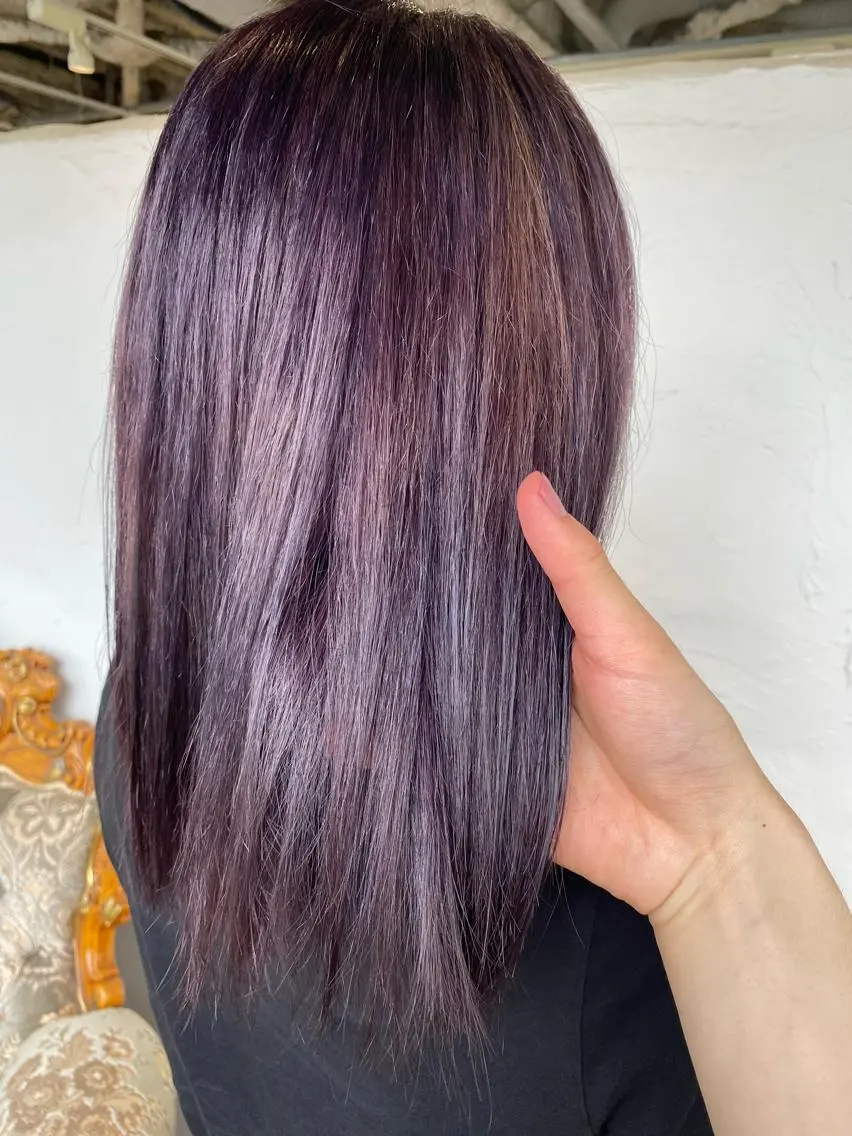 ミディアム カット ヘアカラー トリートメント 宮澤弘一/大宮/ 髪質改善/完全個室のヘアスタイル