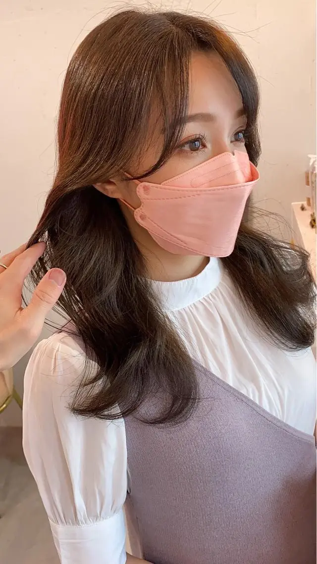 セミロング カラー シールエクステ セミロングパーマ ブリーチ ケアブリーチ ダブルカラー ヘアカラー トリートメント 新宿/韓国風レイヤー 髪質改善/渋谷直樹のヘアスタイル