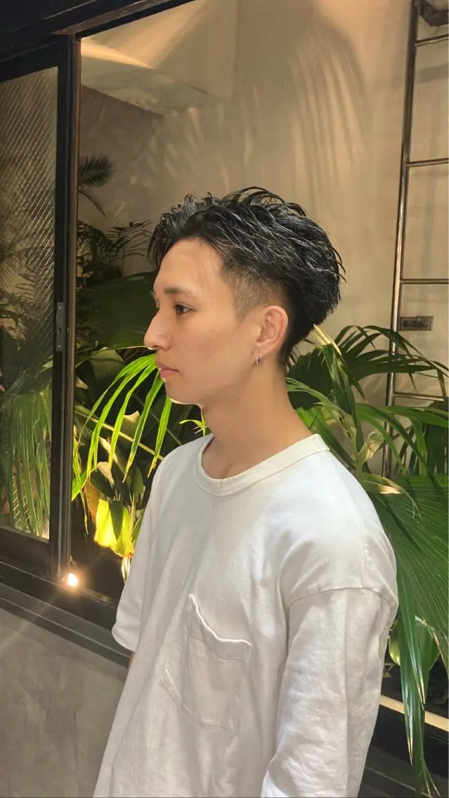 ショート メンズ 本田 央介のヘアスタイル