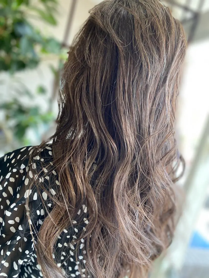 ロング カラー ベージュカラー グレージュ ヘアカラー トリートメント Style Tのヘアスタイル
