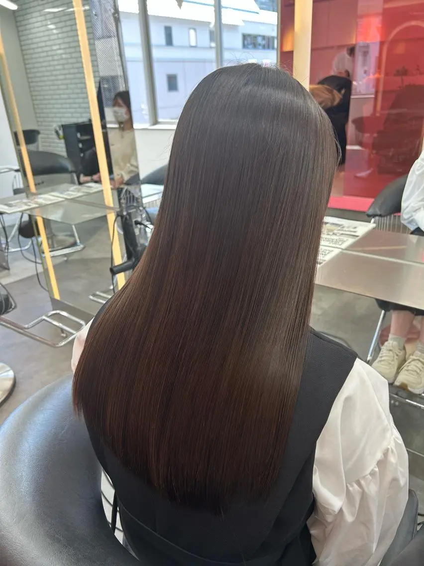 ロング カラー カット ヘアカラー 縮毛矯正 トリートメント 莉乃/縮毛矯正/髪質 改善/艶カラーのヘアスタイル