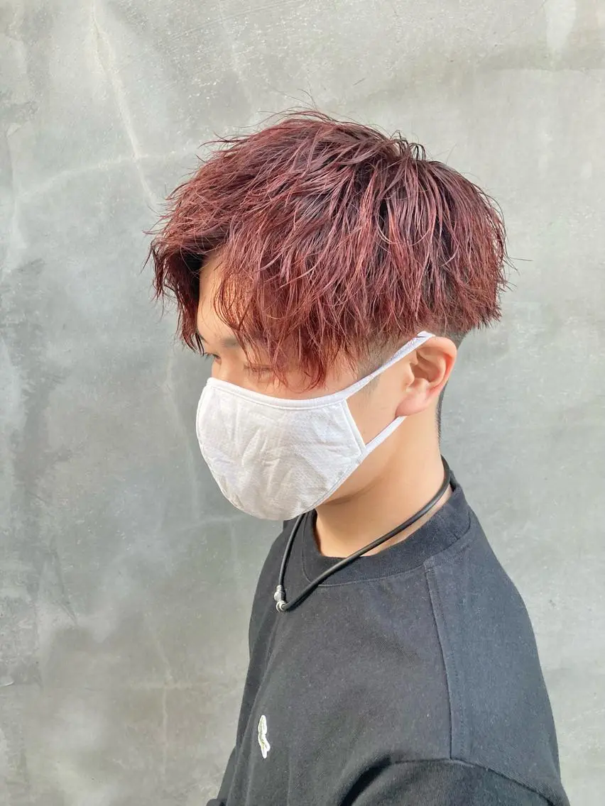 ショート カラー メンズ メンズブリーチ ブリーチ ブリーチなしカラー レッドカラー SCENEbyRAD helmのヘアスタイル