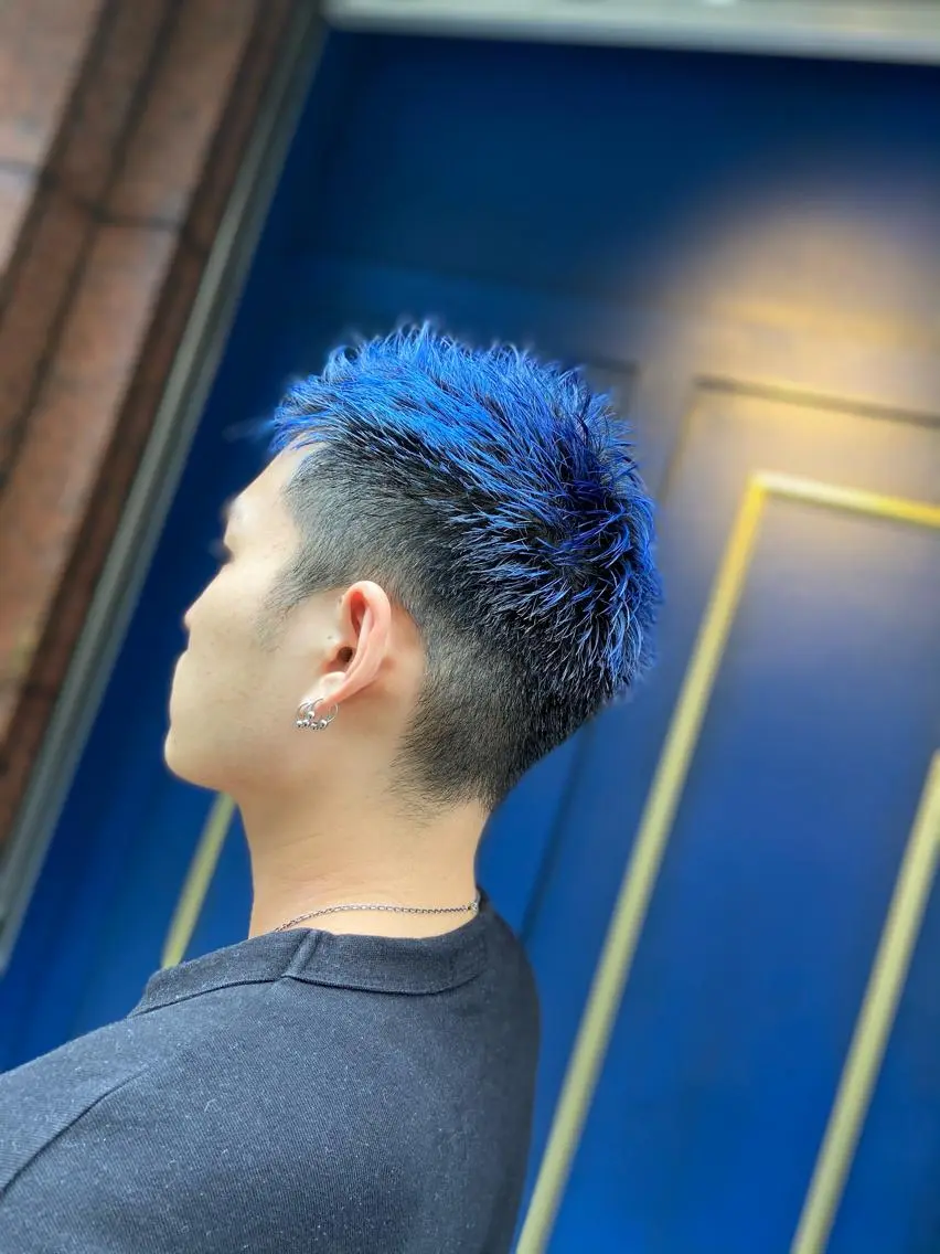 ショート カラー ブルーカラー カット ヘアカラー レイヤー💧艶髪 💧Syotaのヘアスタイル