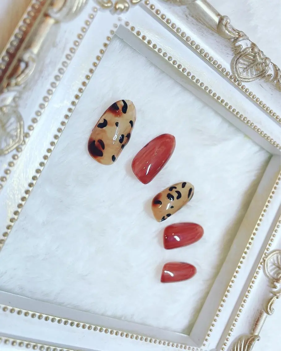 ネイル アニマル柄 頑張る女性の味方✴︎ M.i nail ♡のネイルデザイン