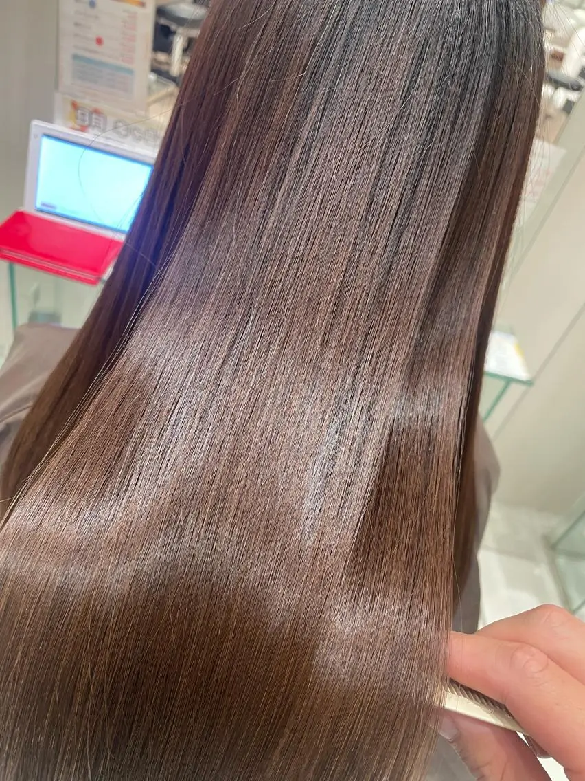 ロング 縮毛矯正 金森 斗夢のヘアスタイル