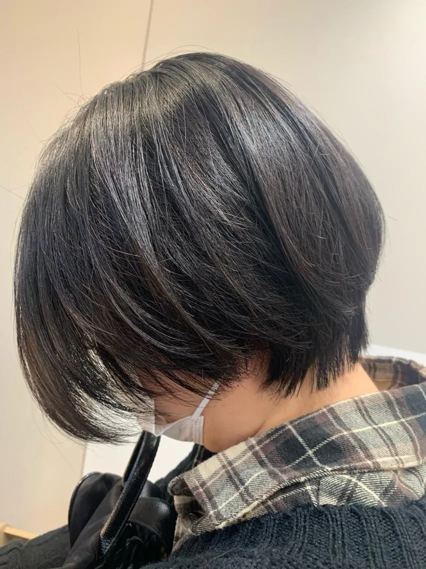ショート カット ヘアカラー トリートメント ヒロタ ハルヒ🦁のヘアスタイル
