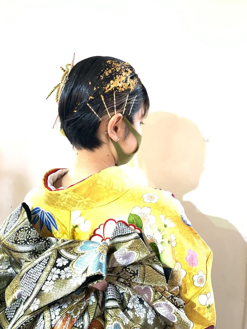 ショート トレンドパーマ 加藤菜月のヘアスタイル