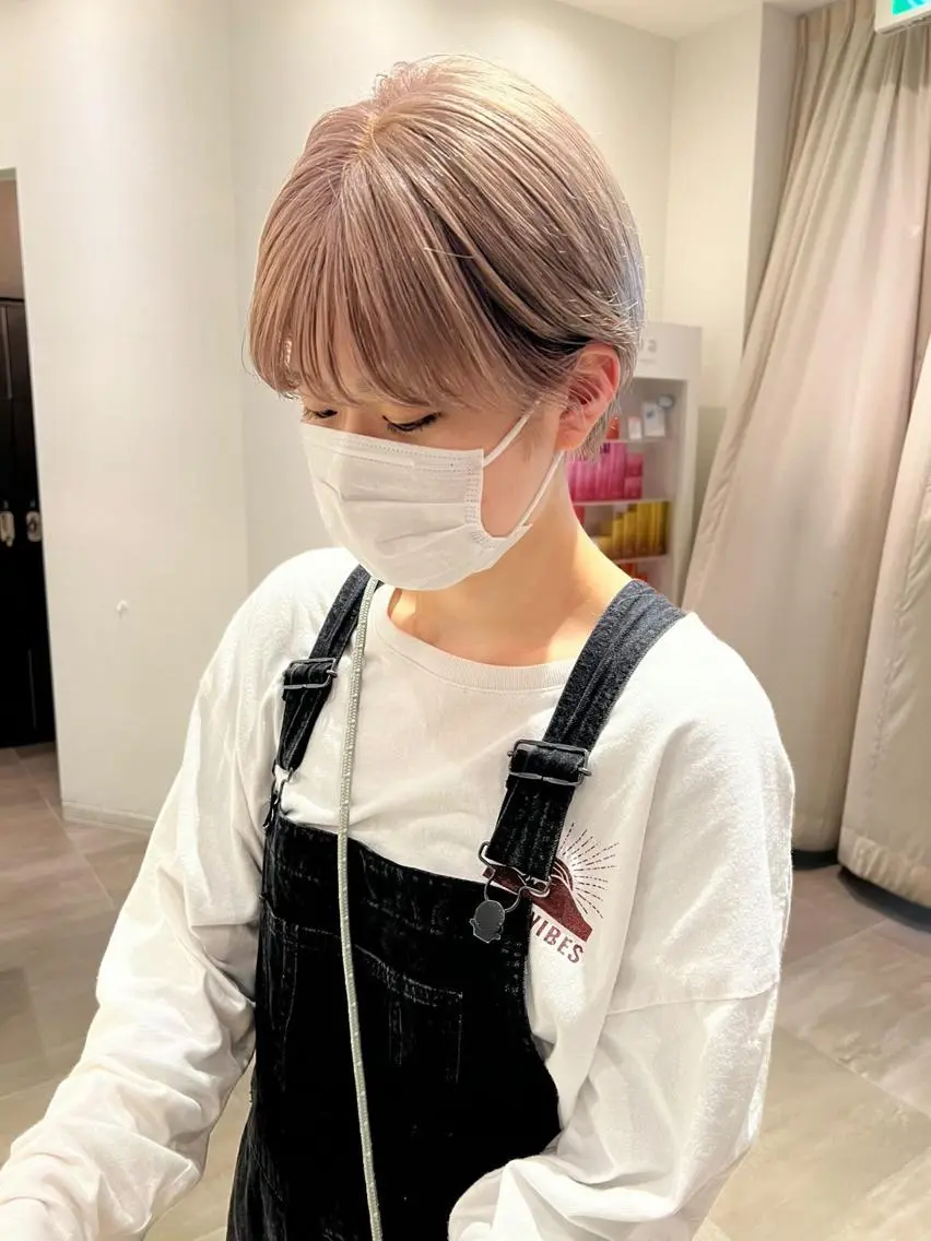 ショート カラー 🕯透明感カラー/ 似合わせレイヤー🎀のヘアスタイル