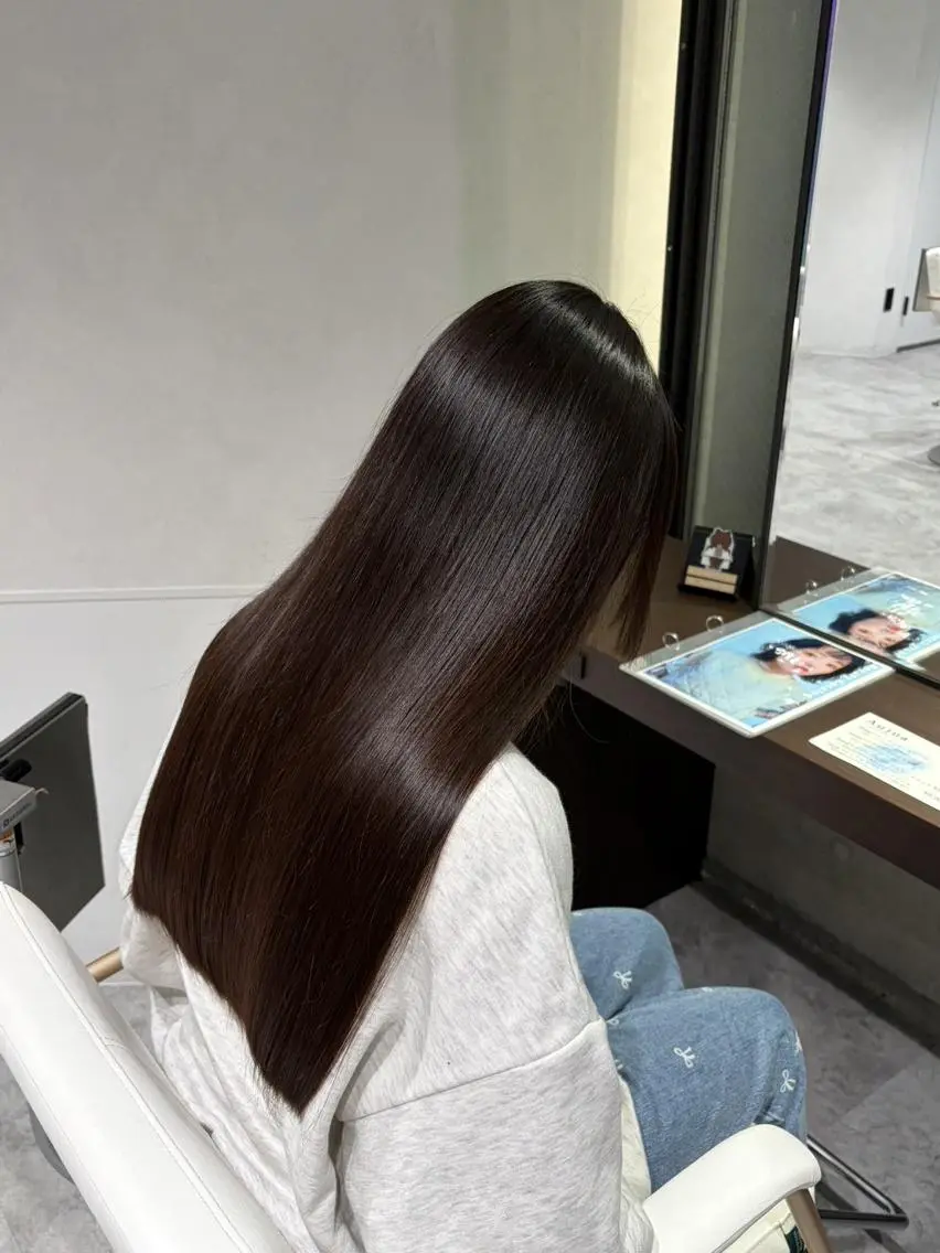 ロング ボブ ハイライト 髪質改善 レイヤーカット ロング カット 縮毛矯正 縮毛矯正特化🍥 竹口はるかのヘアスタイル