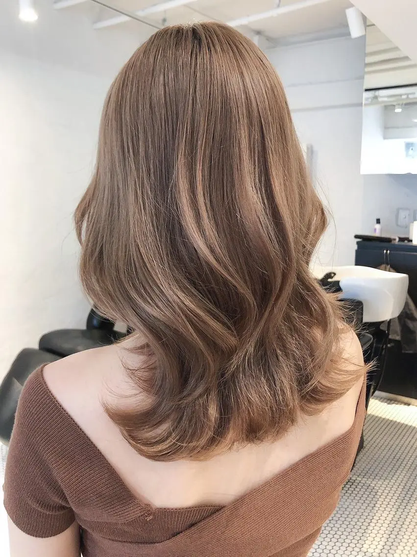 セミロング カット ヘアカラー トリートメント ITbyALBUM 中野店のヘアスタイル