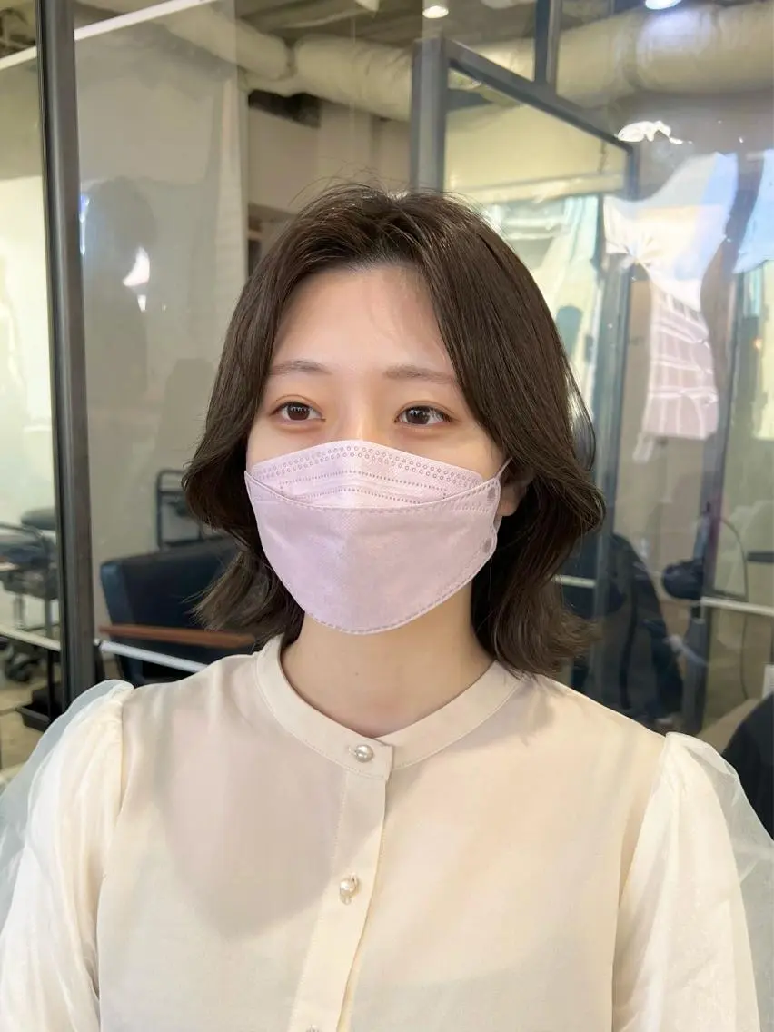 ミディアム カラー ベージュカラー オリーブベージュ くびれヘア カット ヘアカラー トリートメント 【韓国風くびれヘア】 joule小木曽輝のヘアスタイル
