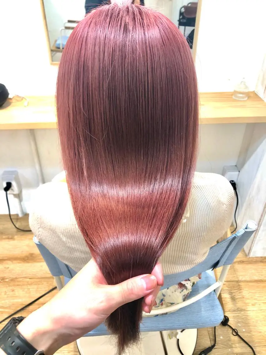 ロング カラー ⭐️韓国髪質改善× レイヤー⭐️亀山努のヘアスタイル