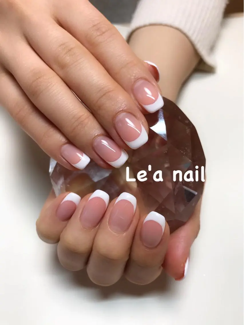 ネイル フレンチネイル シンプルネイル 'mm  (ミリ) ＭＡＮＡＭＩのネイルデザイン