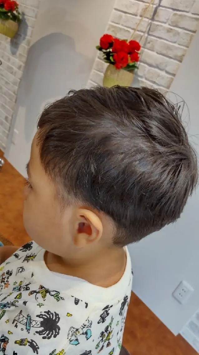 キッズ ショート メンズ カット 佐久間 将のヘアスタイル