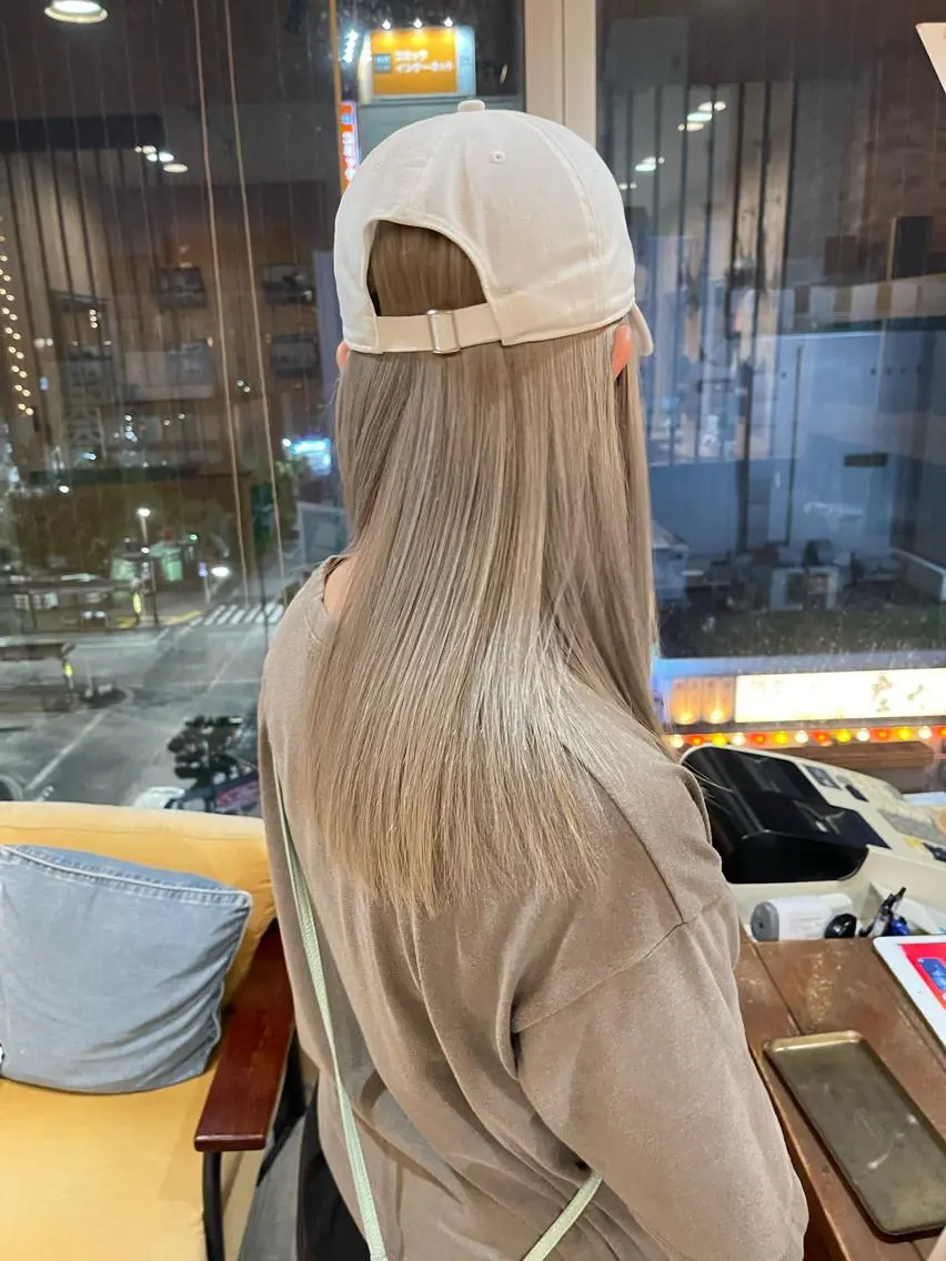 カラー カット ヘアカラー ハイトーン belle ナホのヘアスタイル