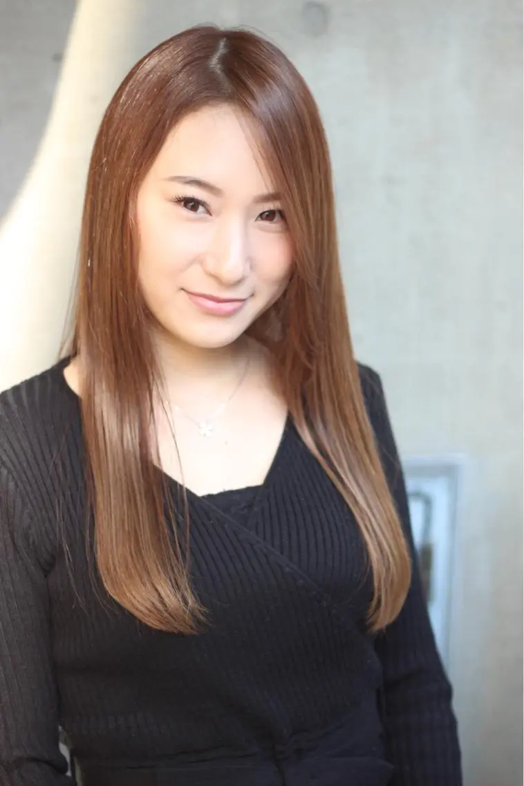 ロング カラー カット ヘアカラー トリートメント 成松 勇治のヘアスタイル