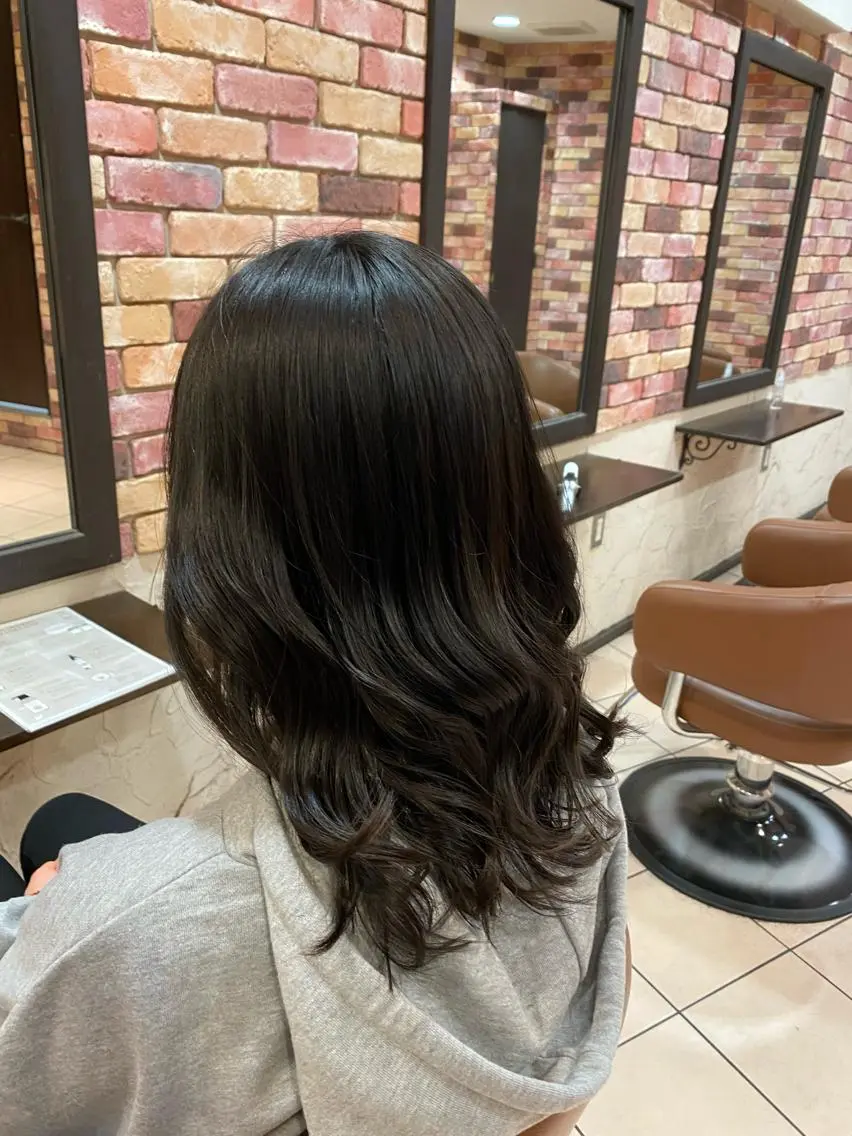 ロング ヨシンモリ メンズサロン AXLのヘアスタイル