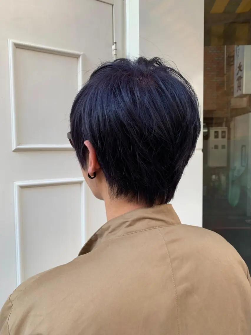 カラー メンズ ネイビーカラー カット ヘアカラー トリートメント 🫟Blanco🫟 Color&Careのヘアスタイル