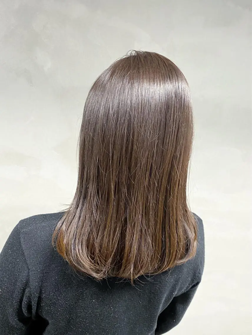 セミロング カラー アッシュ ベージュカラー カット ヘアカラー トリートメント ヘッドスパ 艶髪/髪質改善/ MONSO山本のヘアスタイル