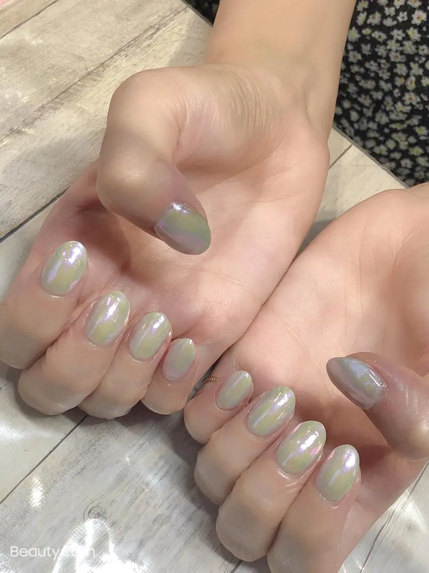 ネイル オーロラネイル ✨アン ミユ✨のネイルデザイン