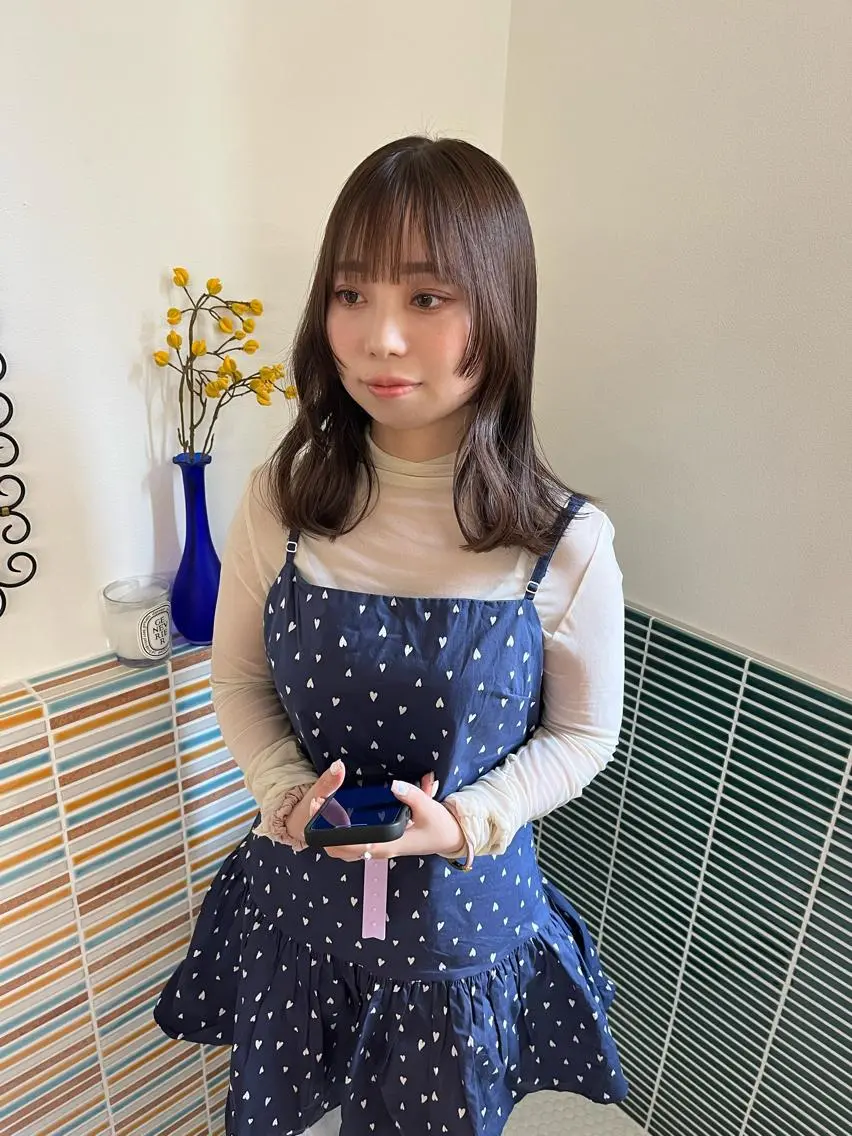 ミディアム カラー ベージュカラー ブリーチ 透明感カラー ブリーチなしカラー カット ヘアカラー トリートメント 🩷ハイトーン透明感 レイヤー🩷ユリカのヘアスタイル
