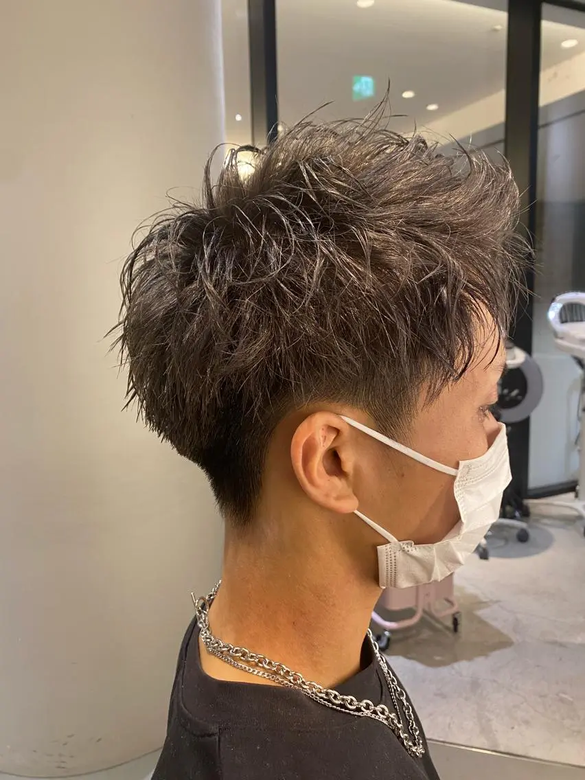 ショート カラー メンズ unopulir 景山 凌のヘアスタイル