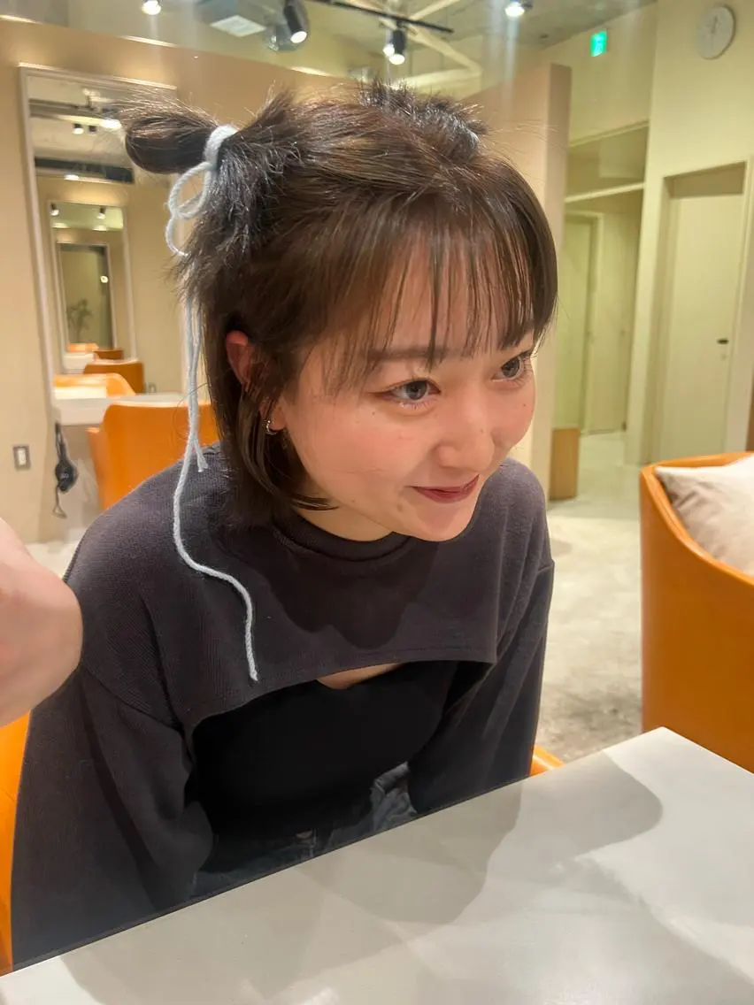 ミディアム ヘアアレンジ レイヤーカット NERO加藤木麻彩のヘアスタイル