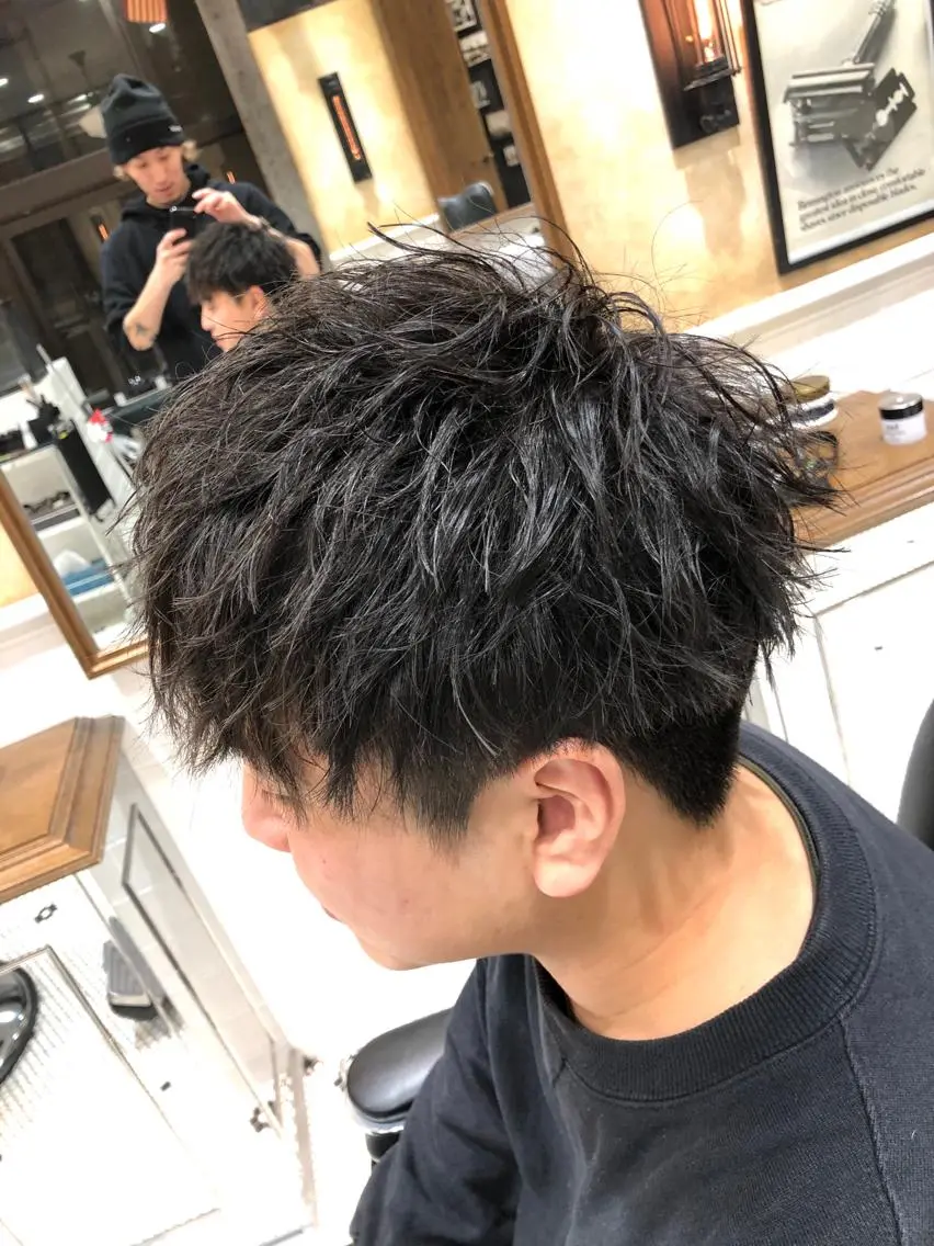 パーマ メンズ カット無料/髪質改善 髪質根本改善/艶髪のヘアスタイル