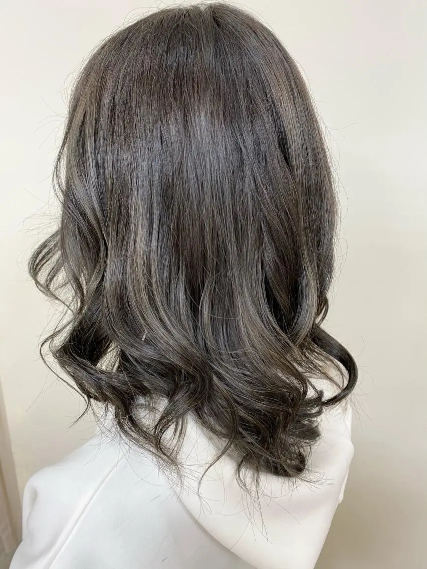カラー SALOWIN栄 高須大貴のヘアスタイル