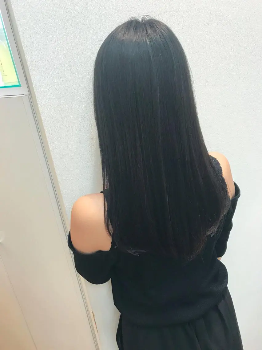ロング カラー アッシュ ブルーカラー ブルーアッシュ 透明感カラー カット ヘアカラー トリートメント 田室 和幸のヘアスタイル