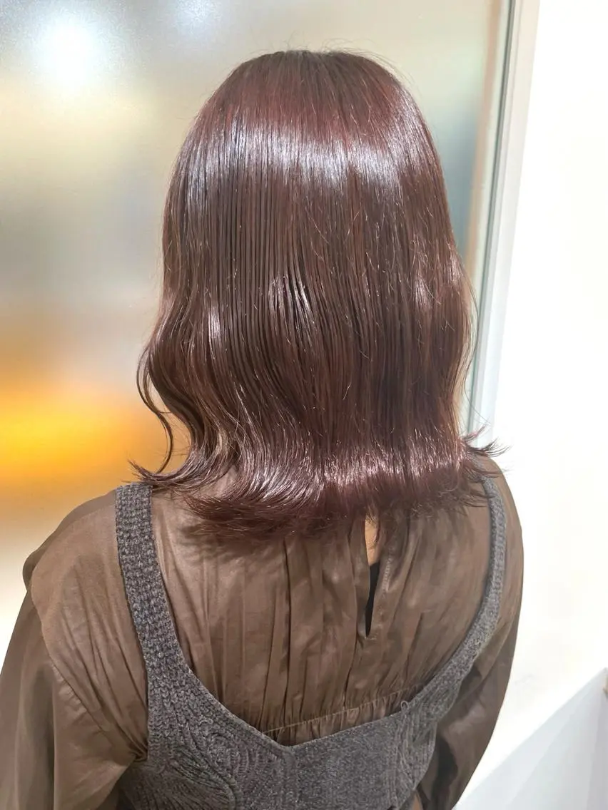 ミディアム カラー 佐藤 梨里花 ❤︎のヘアスタイル