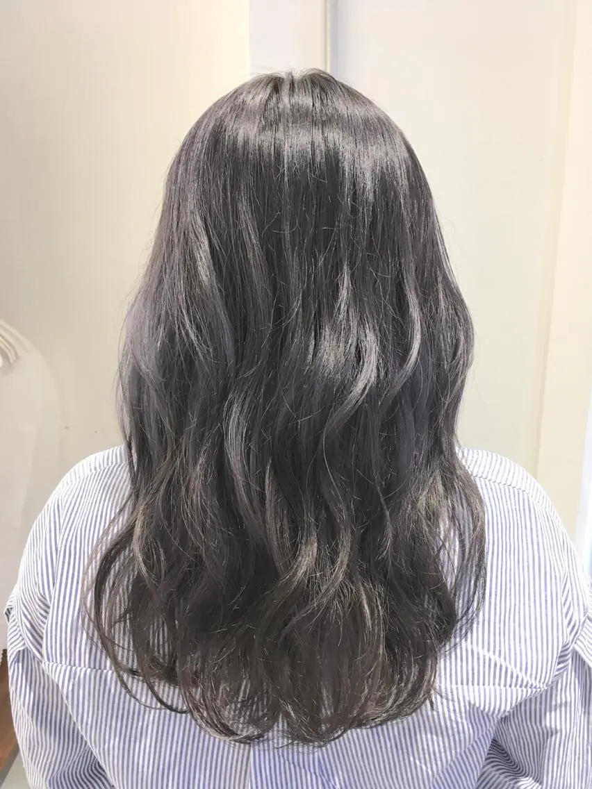 セミロング カラー ブルーカラー ブルージュ ヘアカラー トリートメント ヘアセット yoshi ☆のヘアスタイル