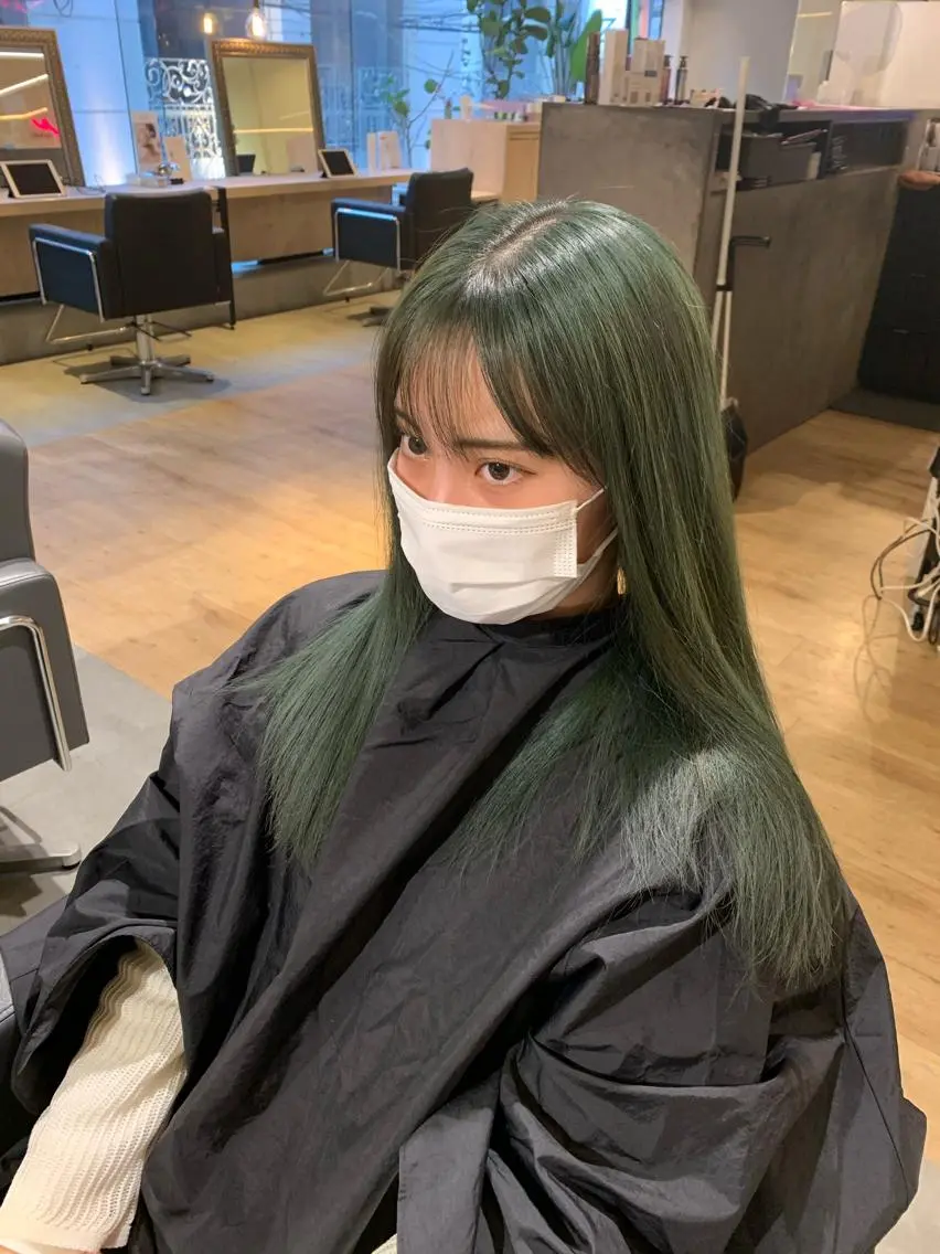ロング カラー ヘアカラー 美髪・シールエクステ ホソタニリョウコのヘアスタイル