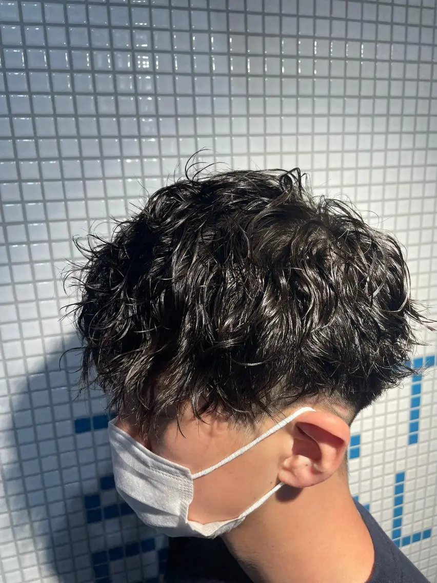 ショート カラー パーマ メンズ 🔥メンズカラー🔥 セヤシュウヘイのヘアスタイル