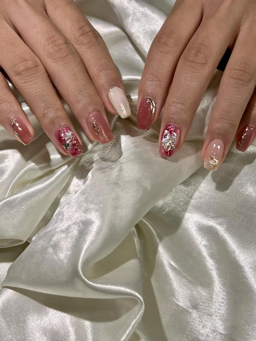 ネイル 持ち込み ニュアンスネイル Charme. NOBUKOのネイルデザイン