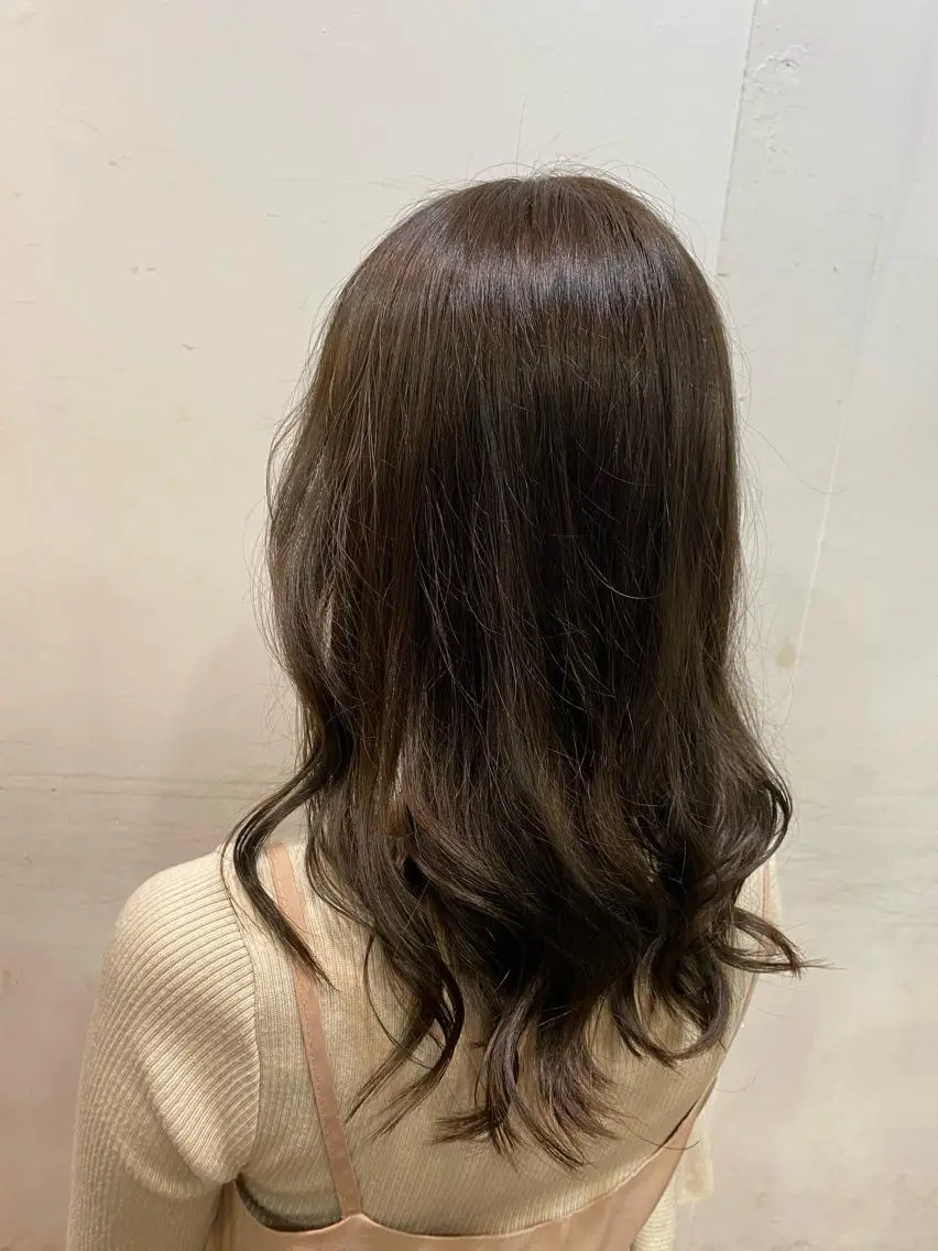カラー MIRYI ricoのヘアスタイル