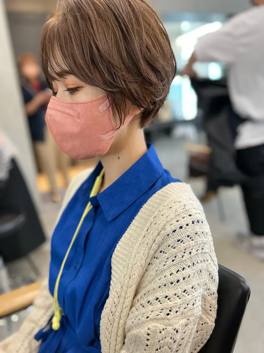 ショート カラー ショートボブ ベージュカラー ブラウンカラー ボブ ショートヘア カット ヘアカラー トリートメント 誰より丁寧なカット/ 小林輝/レイヤーのヘアスタイル