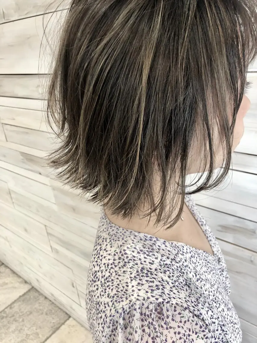 カラー 💎ブリーチ／ボブ 💎ハルのヘアスタイル