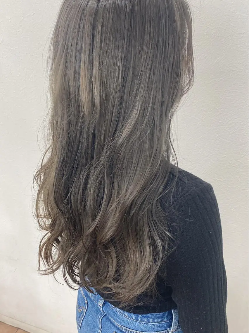 ロング カット ヘアカラー 時末侑実 桜井駅のヘアスタイル