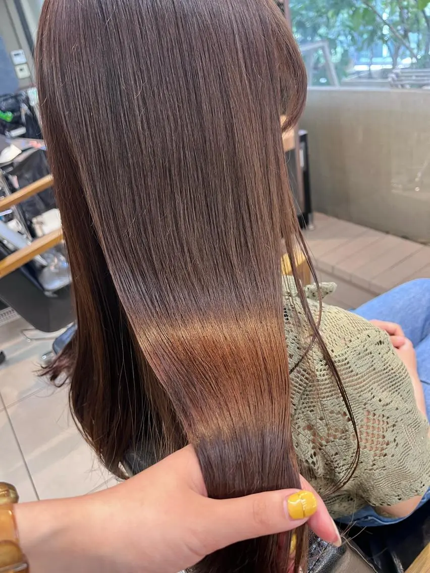 ロング カラー ヘアアレンジ メンズ マツエク・マツパ アイブロウ ブラウンカラー ピンクカラー ピンクブラウン カラーマツエク 透明感カラー🤎 ゆりのヘアスタイル