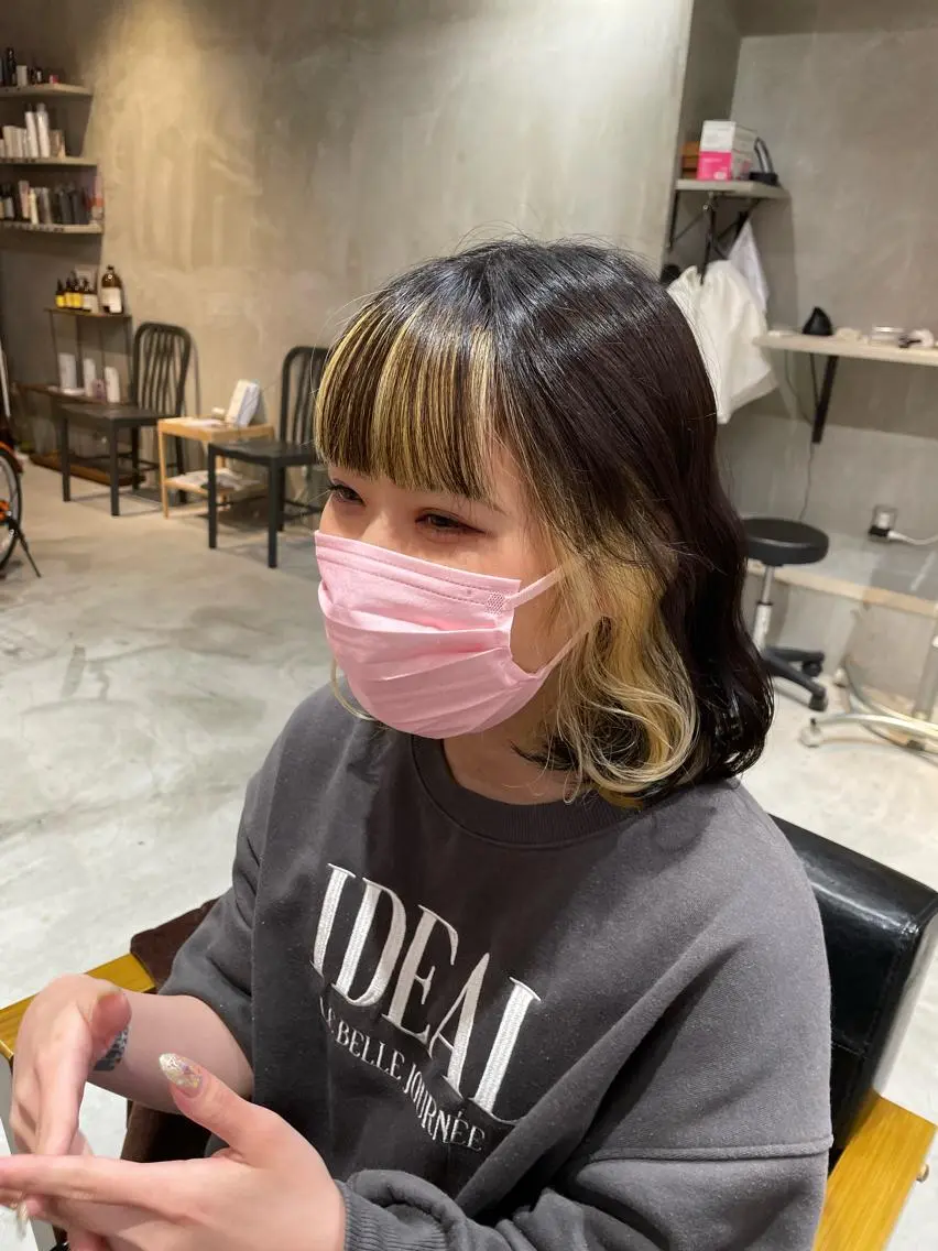 ミディアム カラー インナーカラー ヘアカラー ふじはら ひなこのヘアスタイル