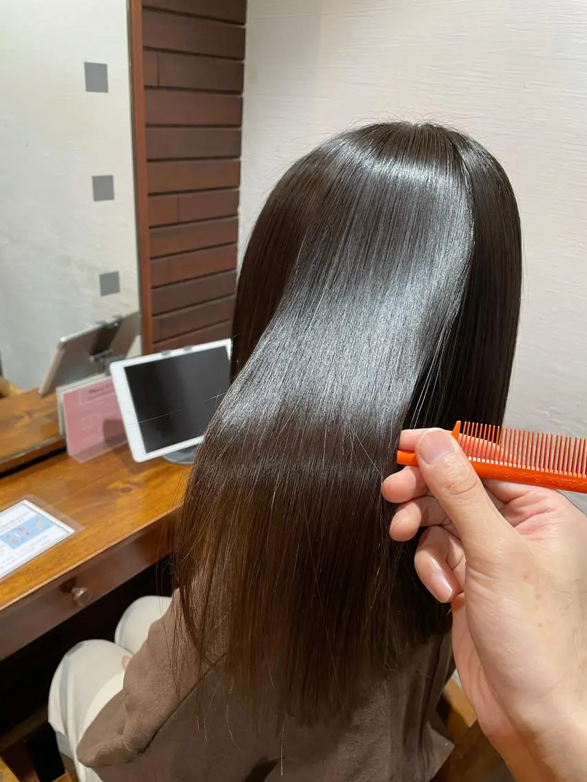 セミロング stylist YUTOのヘアスタイル